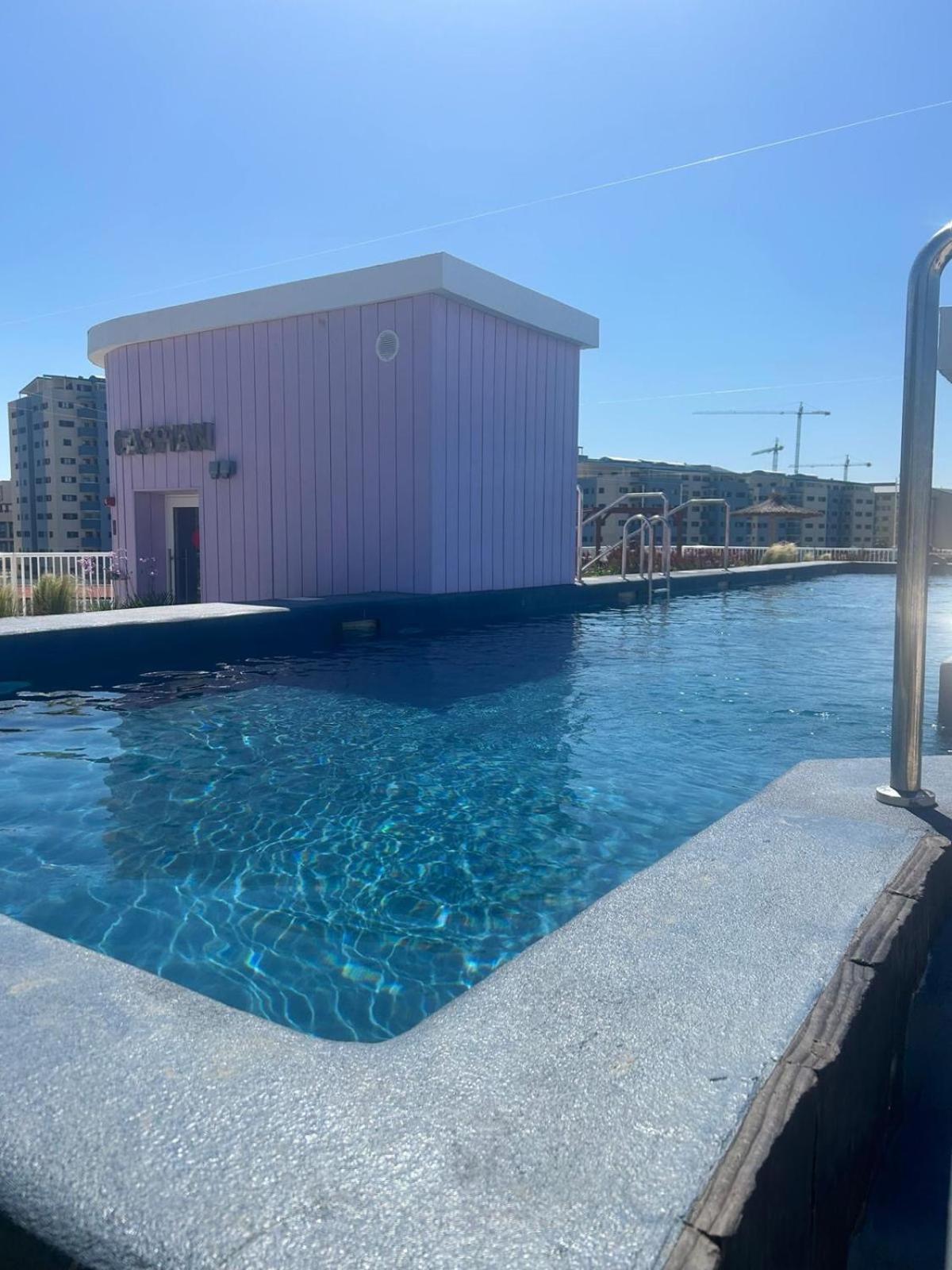 Marina Club Luxury Private Studio With Pool And Incredible Views Gibraltar Eksteriør billede