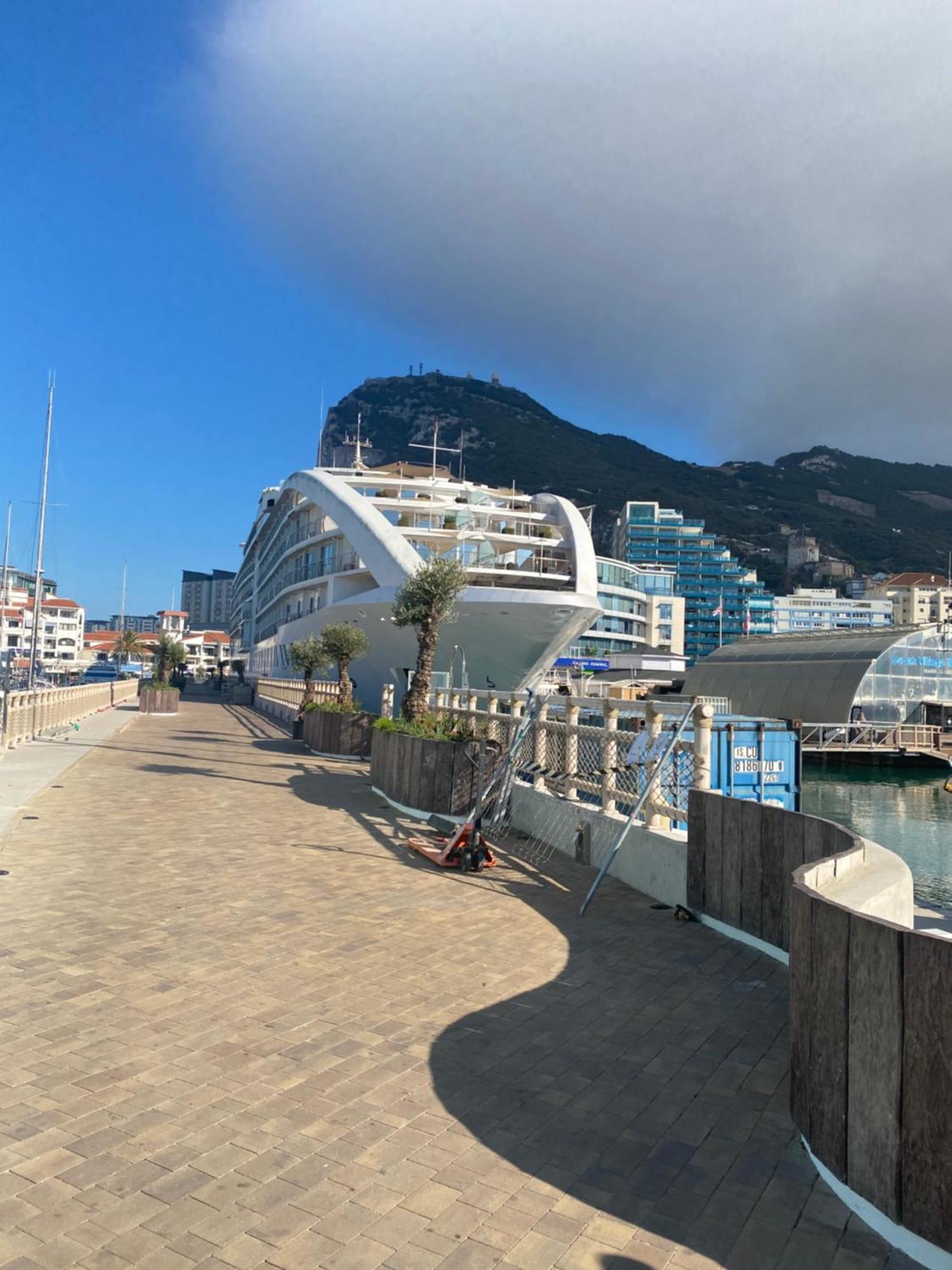 Marina Club Luxury Private Studio With Pool And Incredible Views Gibraltar Eksteriør billede