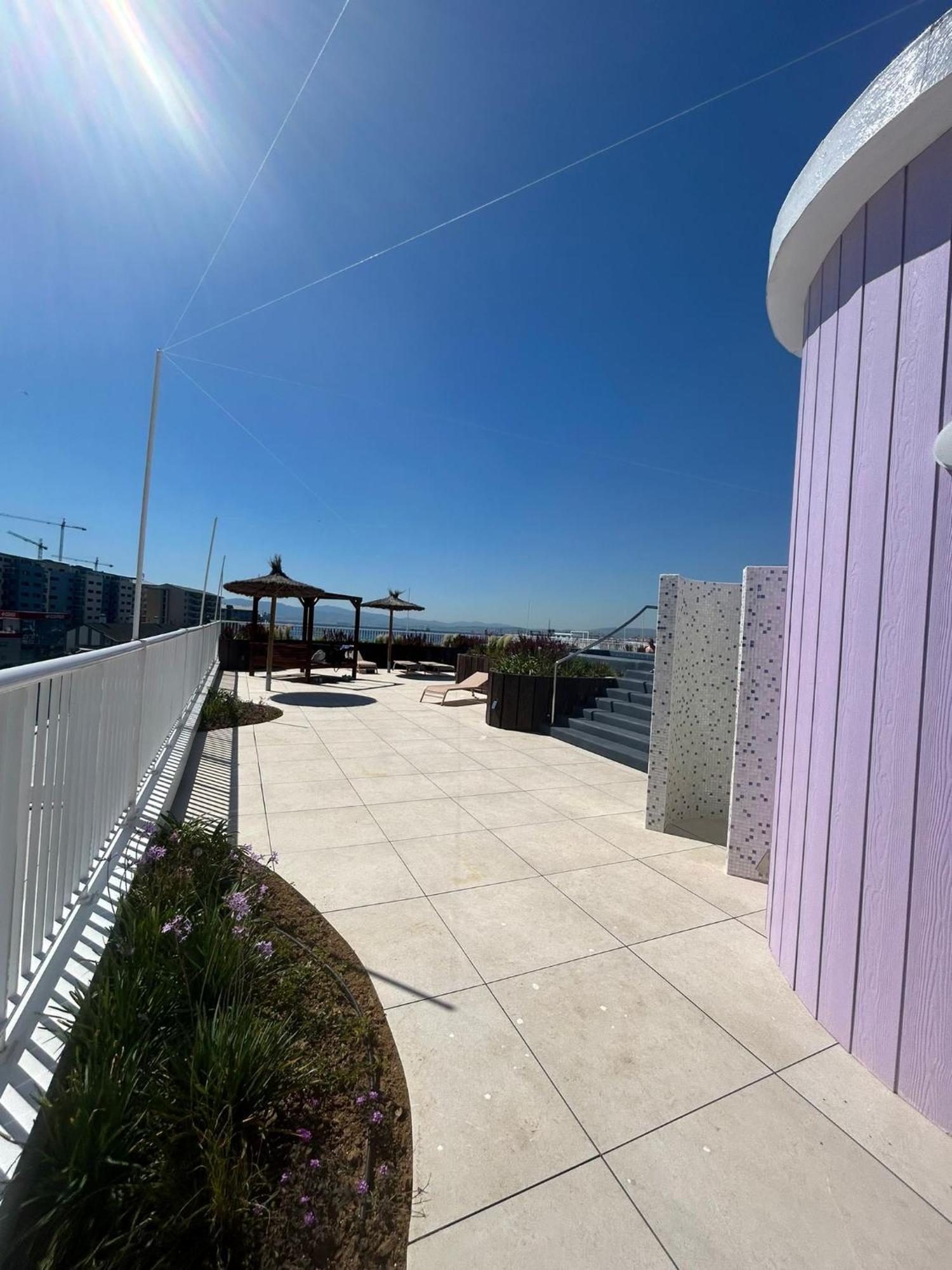 Marina Club Luxury Private Studio With Pool And Incredible Views Gibraltar Eksteriør billede