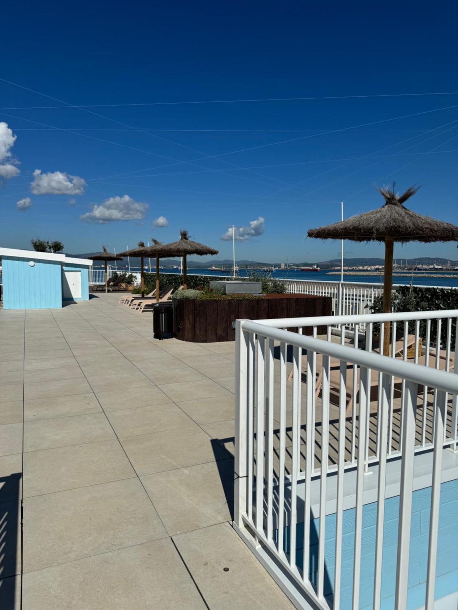 Marina Club Luxury Private Studio With Pool And Incredible Views Gibraltar Eksteriør billede